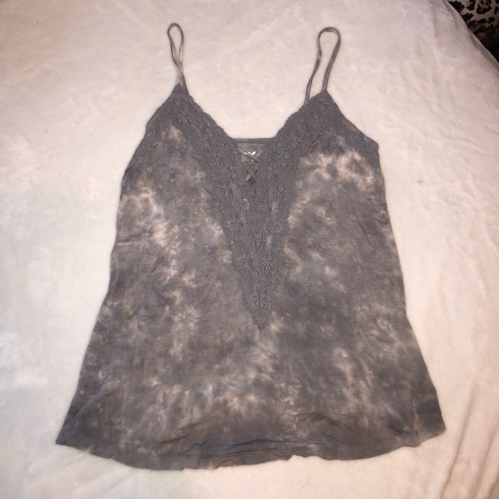 Cute tank top🤍